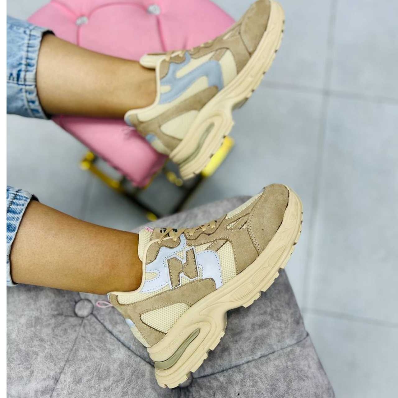 کتانی نیو بالانس وزرا