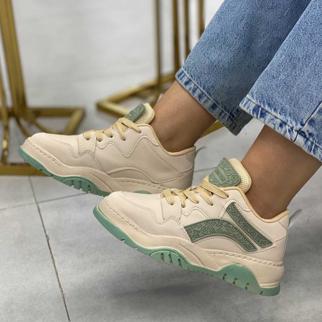 کتانی ال وی