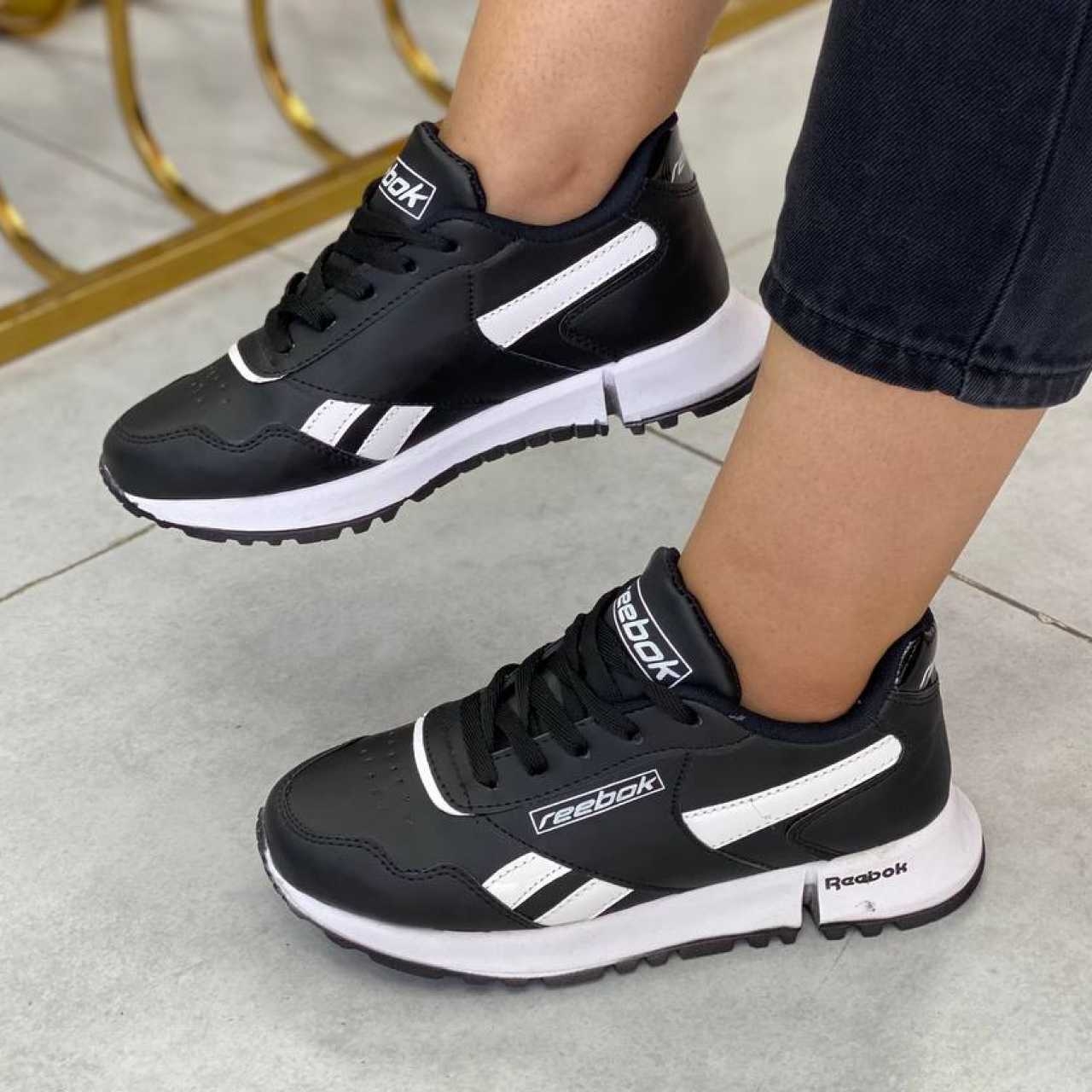 کتانی ریبوک گام