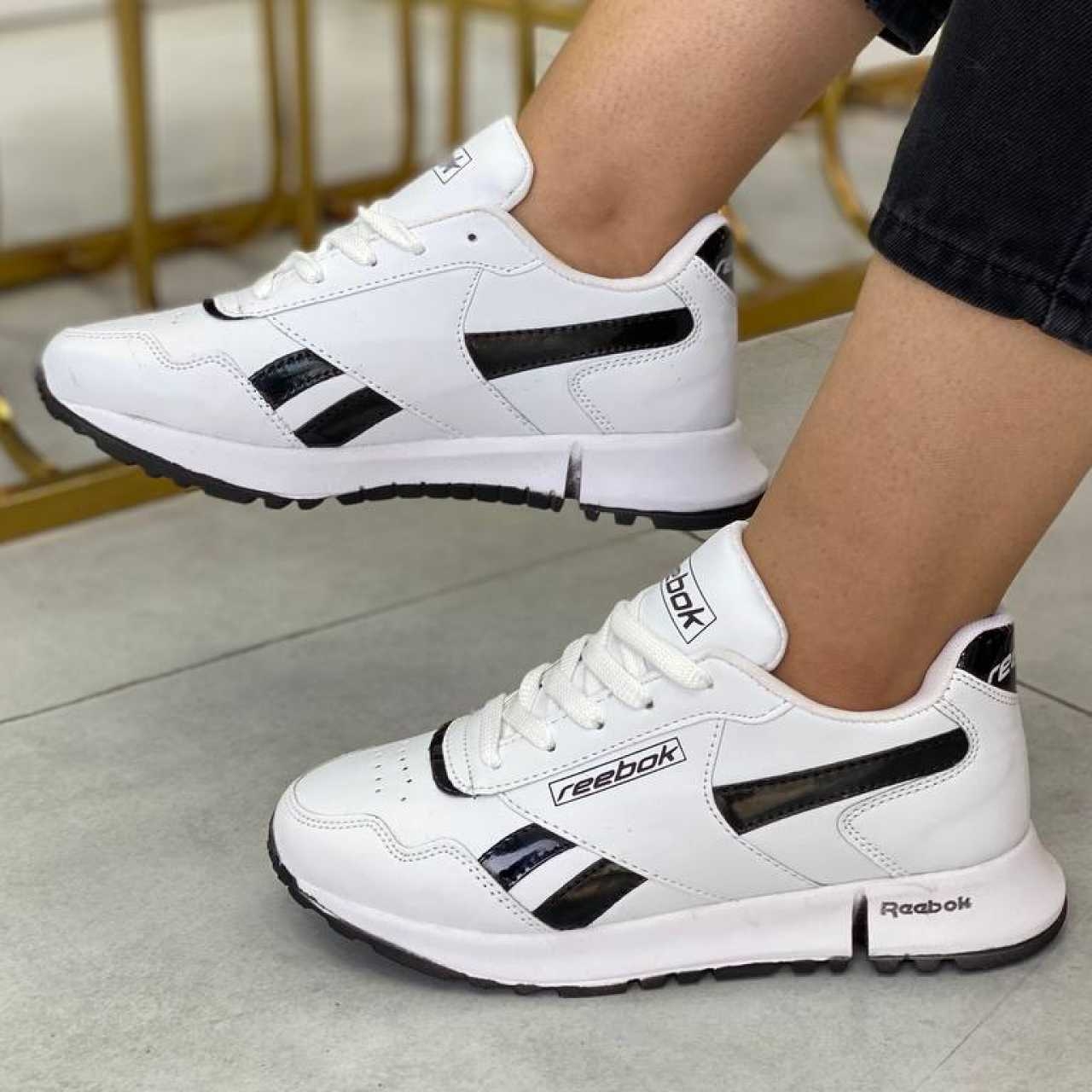 کتانی ریبوک گام