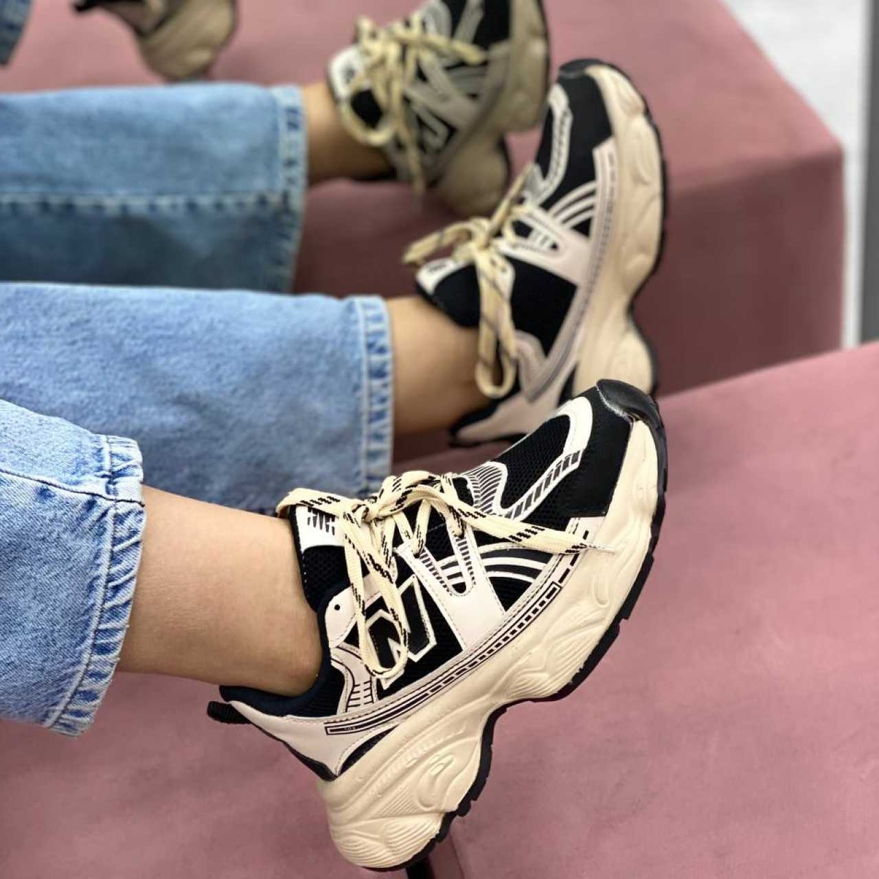 کتانی نیوبالانس ماوی