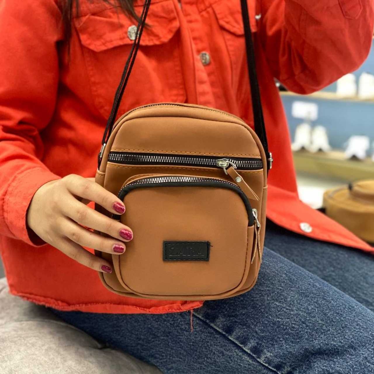 کیف پاسپورتی zara