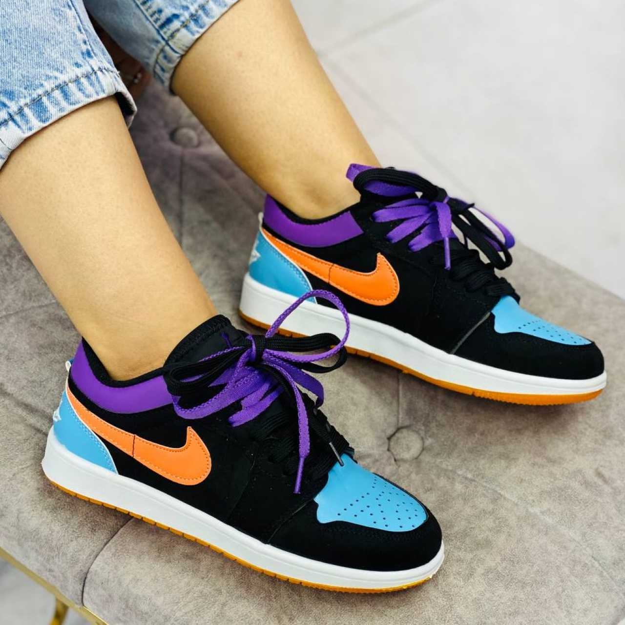 جردن 1 زنانه