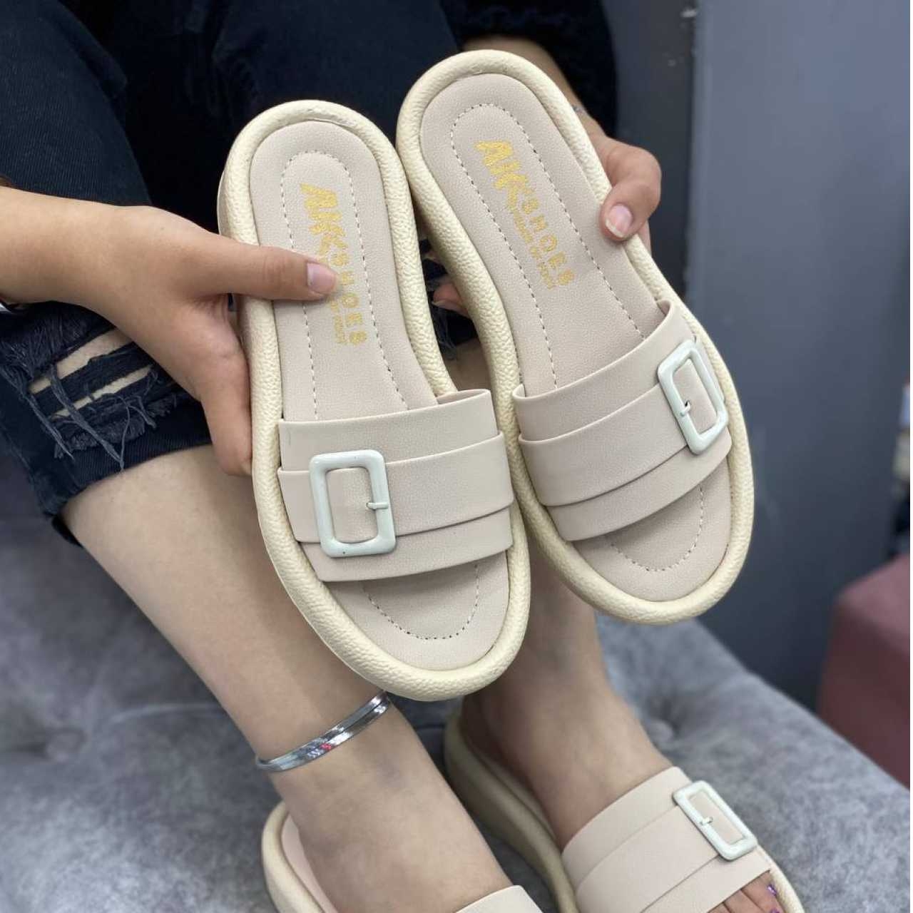 صندل دمپایی سگکی