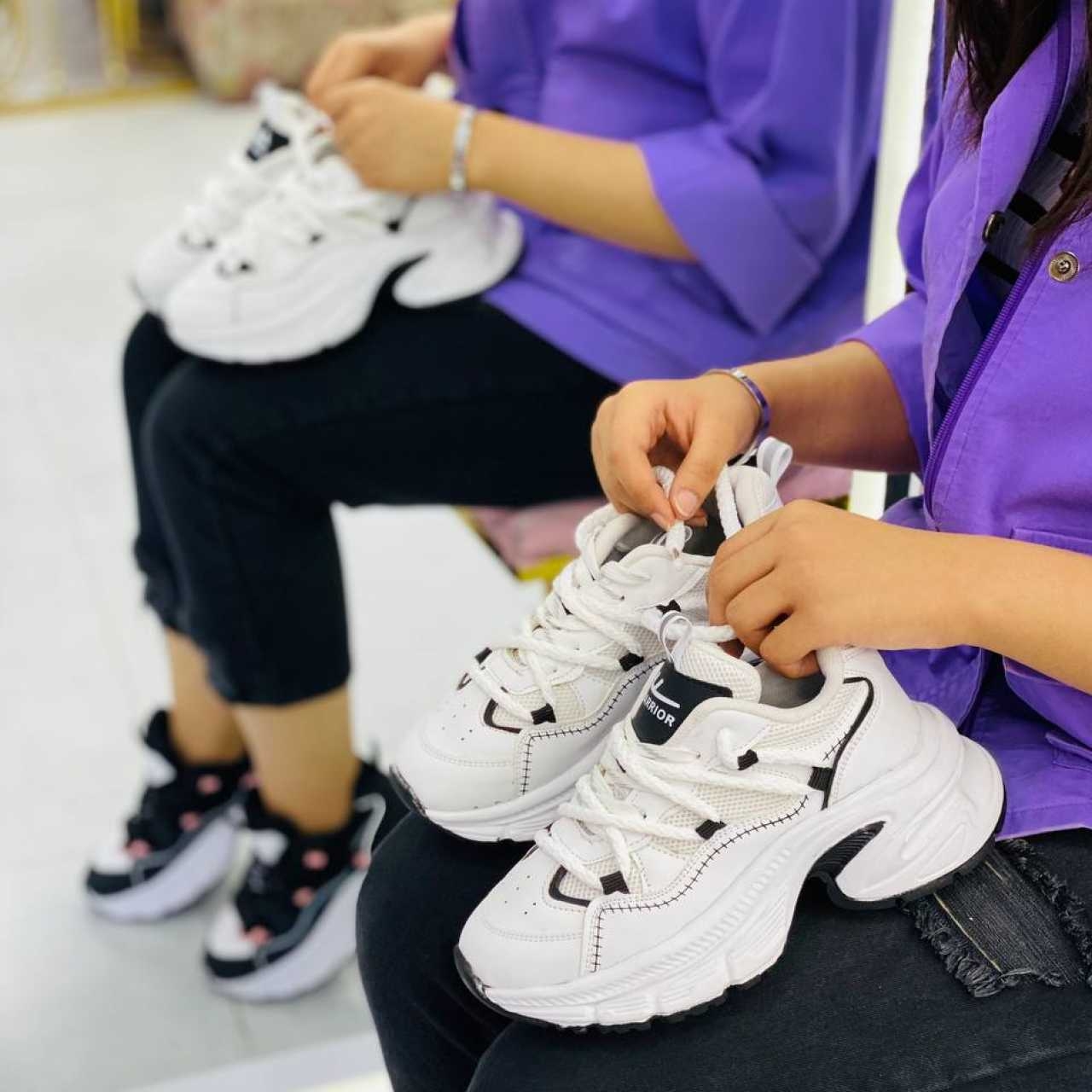 کتونی واریور