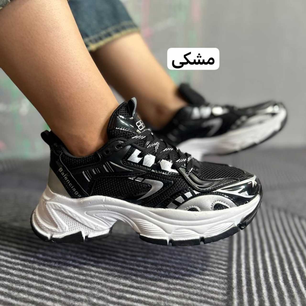 کتونی بالنسیگا