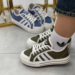 کتانی ادیداس