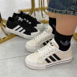 کتانی ادیداس