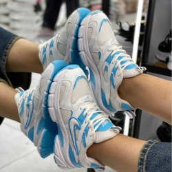 کتونی نایک گلد