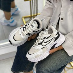 کتونی نایک گلد