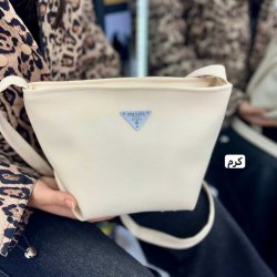 کیف پاسپورتی الفا پرادا